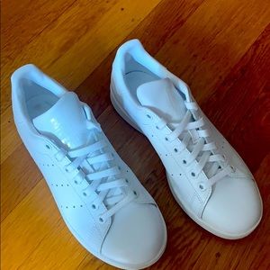 Adidas White Stan Smith’s in Y- sz 6 / W- sz 7.5